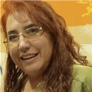 Psicóloga educativa brinda apoyo escolar en materias de educación básica